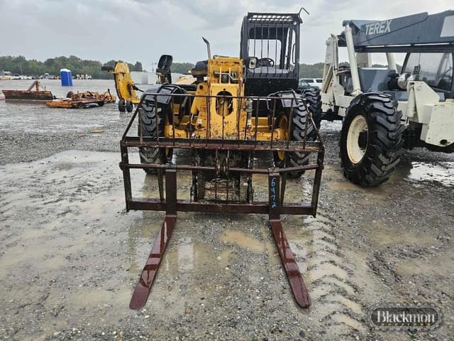 Image of Caterpillar TH63 equipment image 1