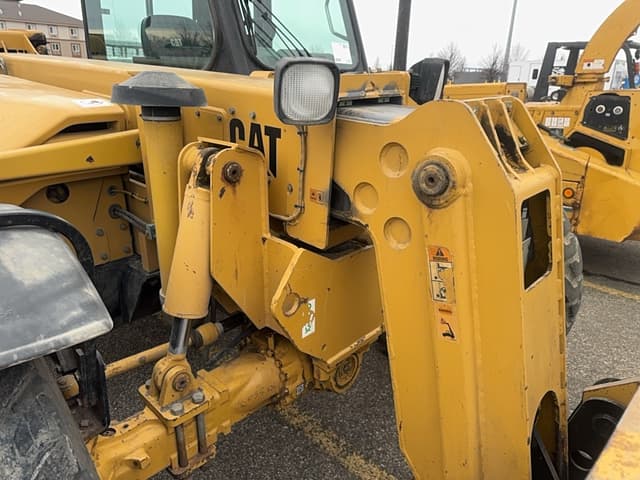 Image of Caterpillar TH82 equipment image 4