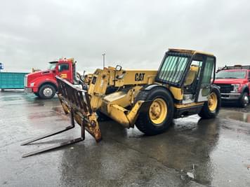 Main image Caterpillar TH83