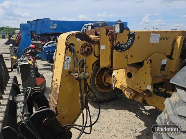 Image of Caterpillar TH83 equipment image 2