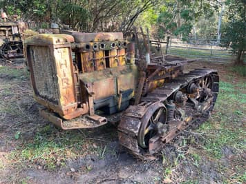 Main image Caterpillar Thirty