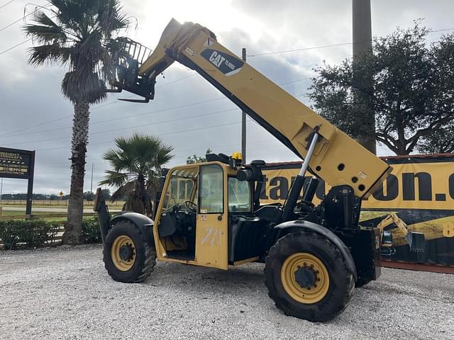 Image of Caterpillar TL1055 equipment image 1