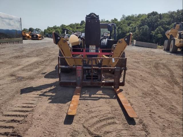 Image of Caterpillar TL1055D equipment image 1