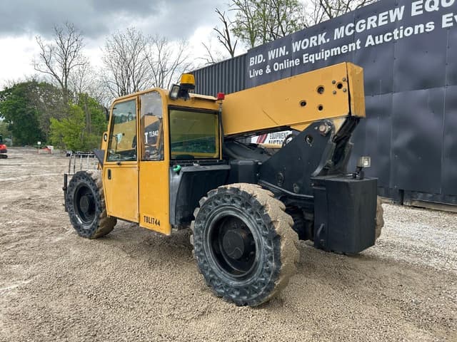 Image of Caterpillar TL943 equipment image 1