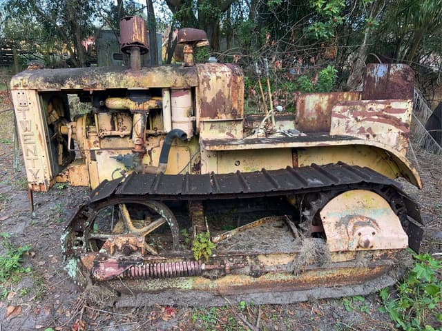 Image of Caterpillar Twenty equipment image 1