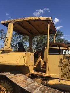 Image of Caterpillar D6M equipment image 3