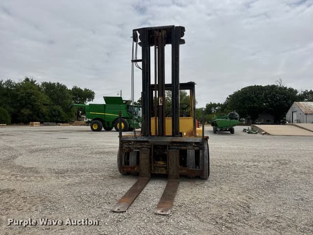 Image of Caterpillar V160 equipment image 1