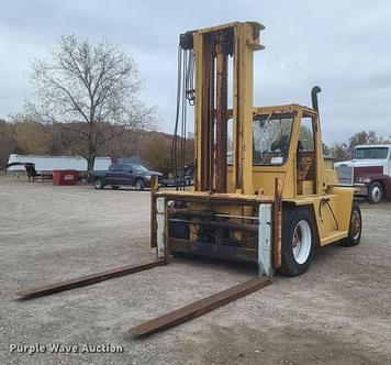 Main image Caterpillar V200