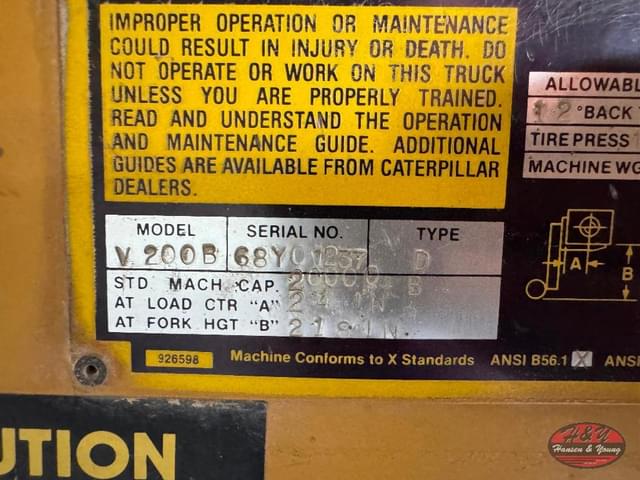 Image of Caterpillar V200B equipment image 3