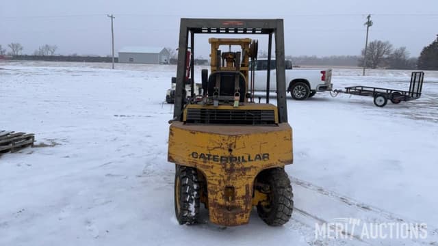 Image of Caterpillar V50 equipment image 2