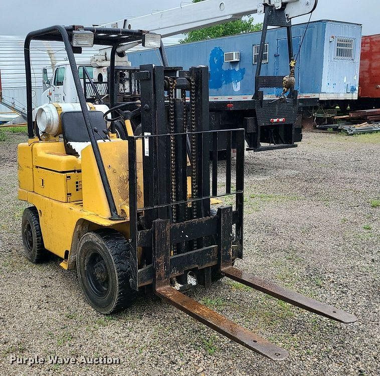 Caterpillar V50B Construction Forklifts For Sale | Tractor Zoom