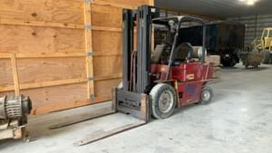 Caterpillar V50D Image