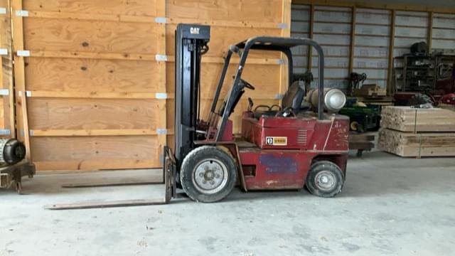 Image of Caterpillar V50D equipment image 1