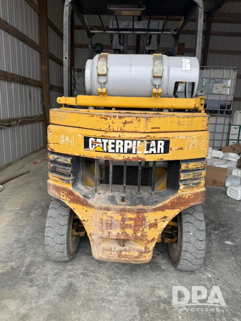 Image of Caterpillar V50E equipment image 3