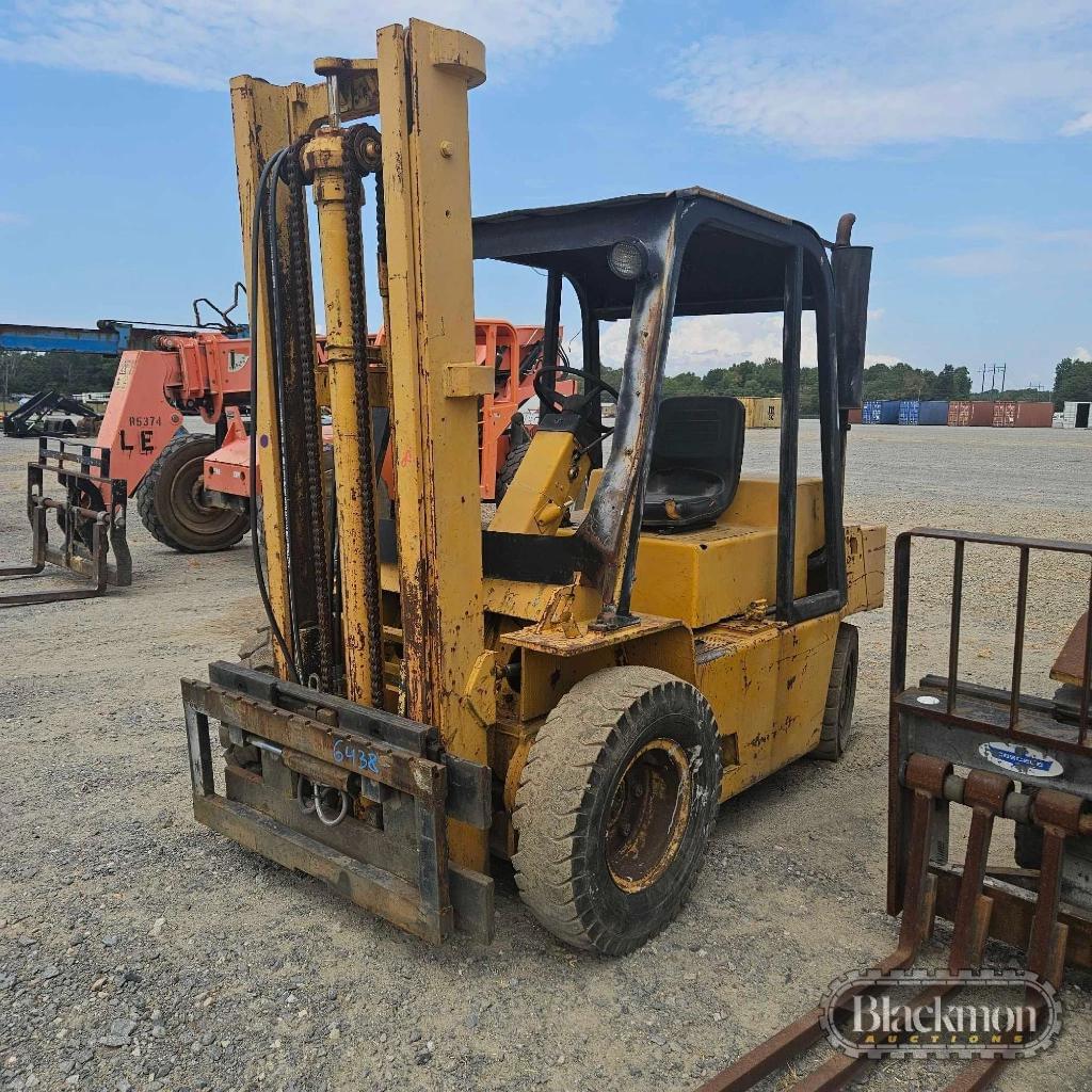 Image of Caterpillar V80D Image 0