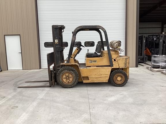 Image of Caterpillar V80E Primary image