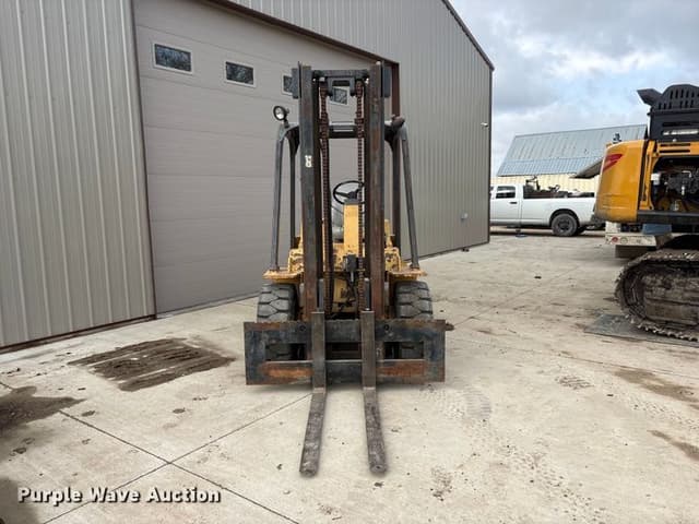 Image of Caterpillar V80E equipment image 1