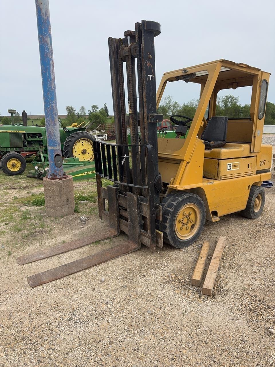Caterpillar VC60C Equipment Image0