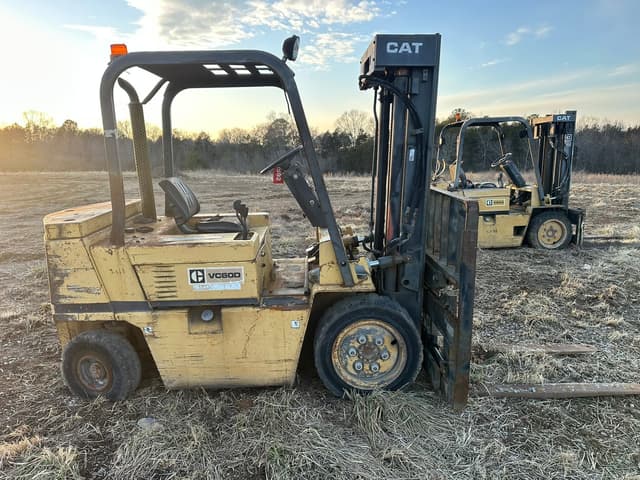 Image of Caterpillar VC60D equipment image 4