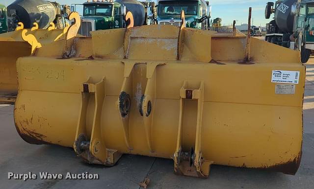 Image of Caterpillar Wheel Loader Bucket equipment image 4