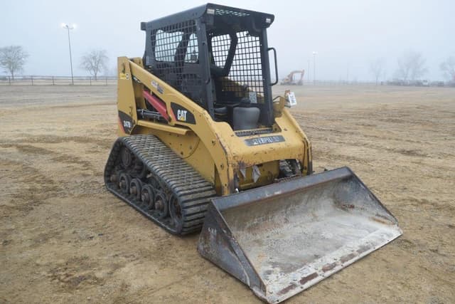 Image of Caterpillar 247B2 equipment image 4