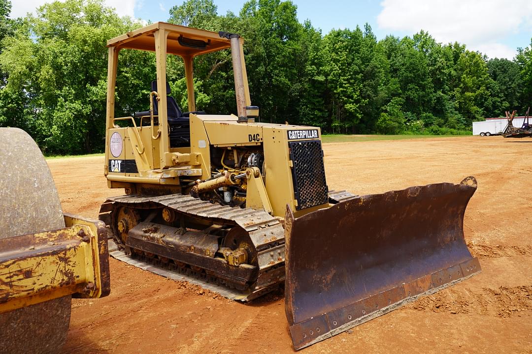 Image of Caterpillar D4C Primary image