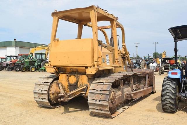 Image of Caterpillar D6D equipment image 2