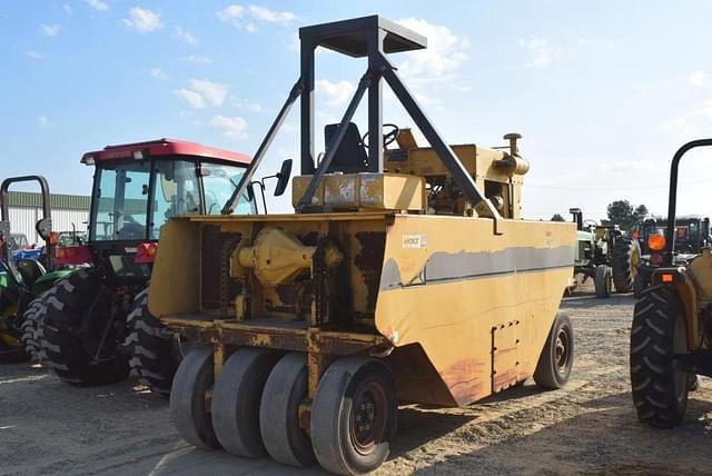 Image of Caterpillar PS180 equipment image 2