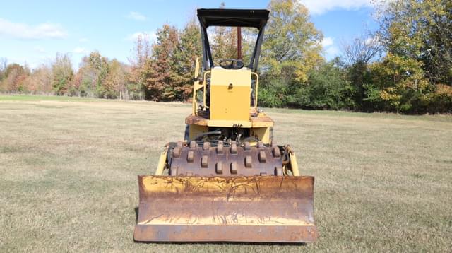 Image of Caterpillar CP323 equipment image 1