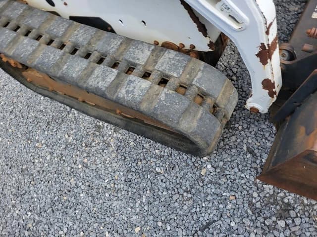Image of Bobcat T190 equipment image 3