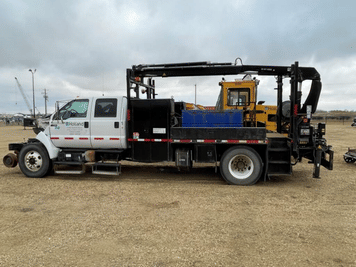 Main image Ford F-750