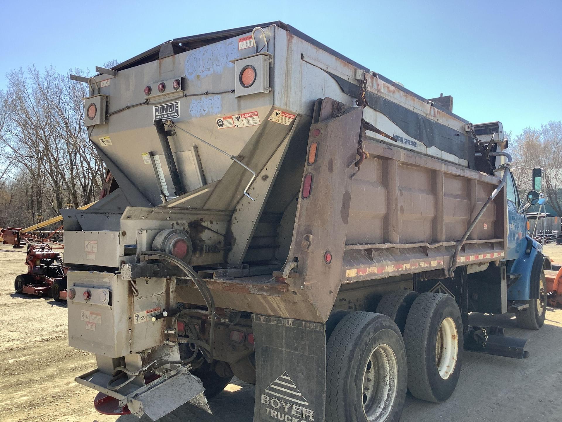Main image Sterling L9500 12