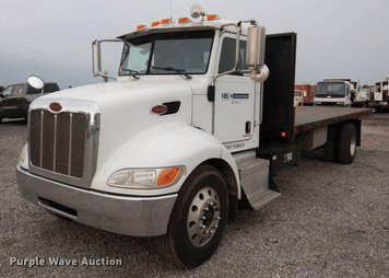Main image Peterbilt 335
