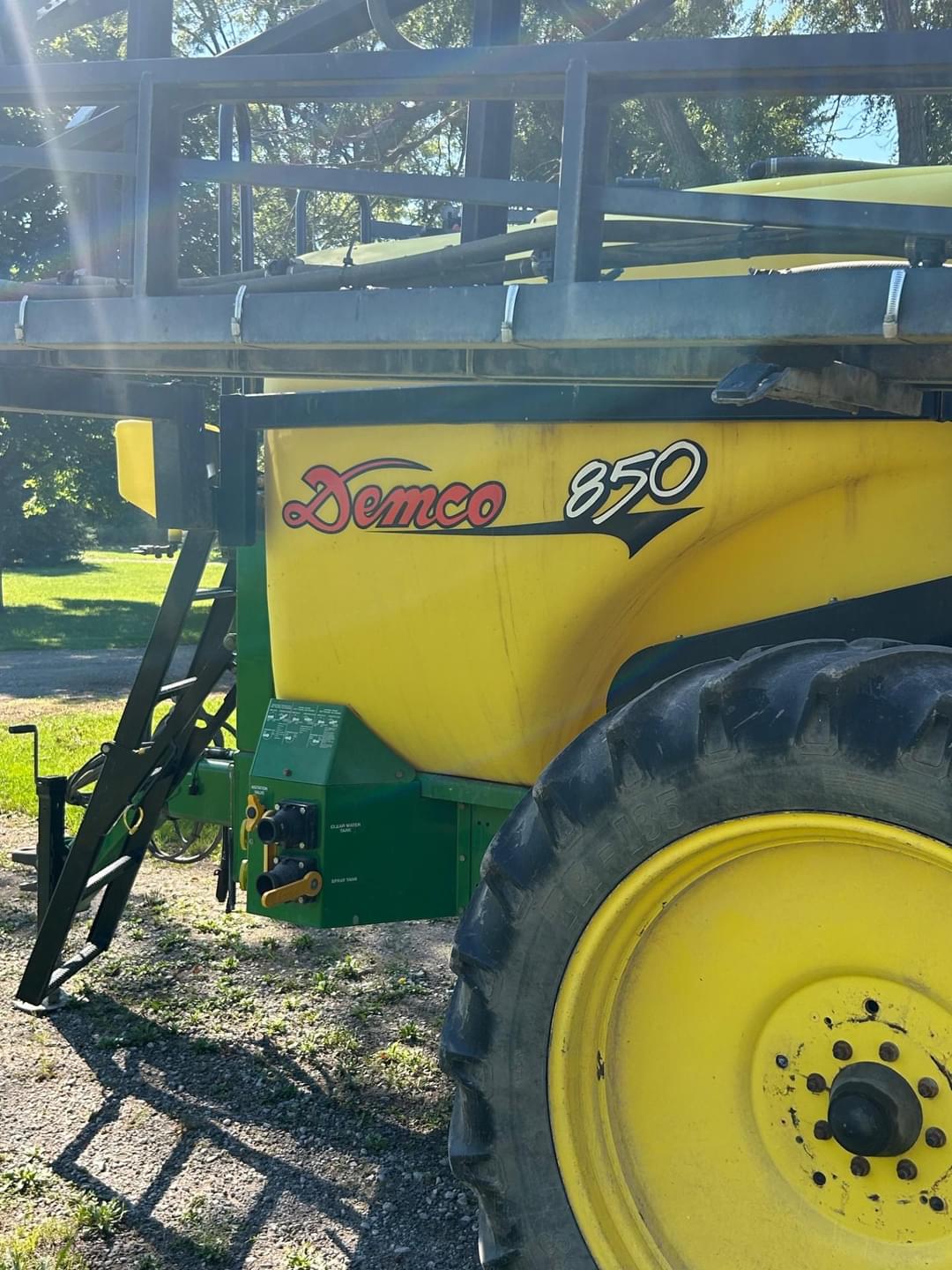 Image of Demco 850 Image 1