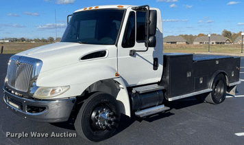 Main image International 4300