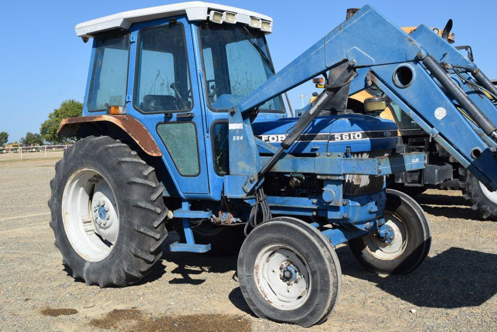 Main image Ford 5610