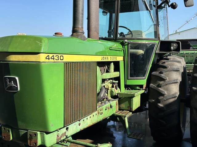 Image of John Deere 4430 equipment image 3