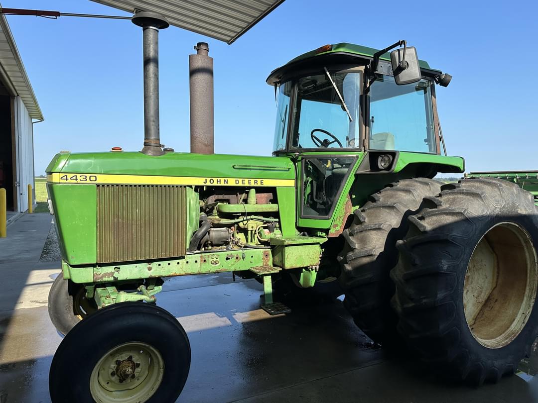 Image of John Deere 4430 Primary image