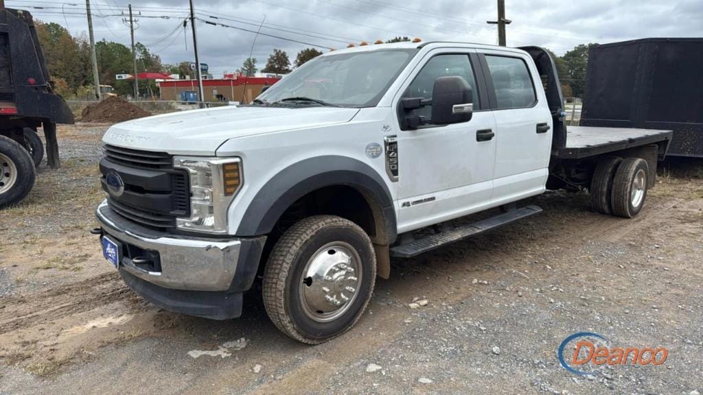 2019 Ford F-450 Equipment Image0