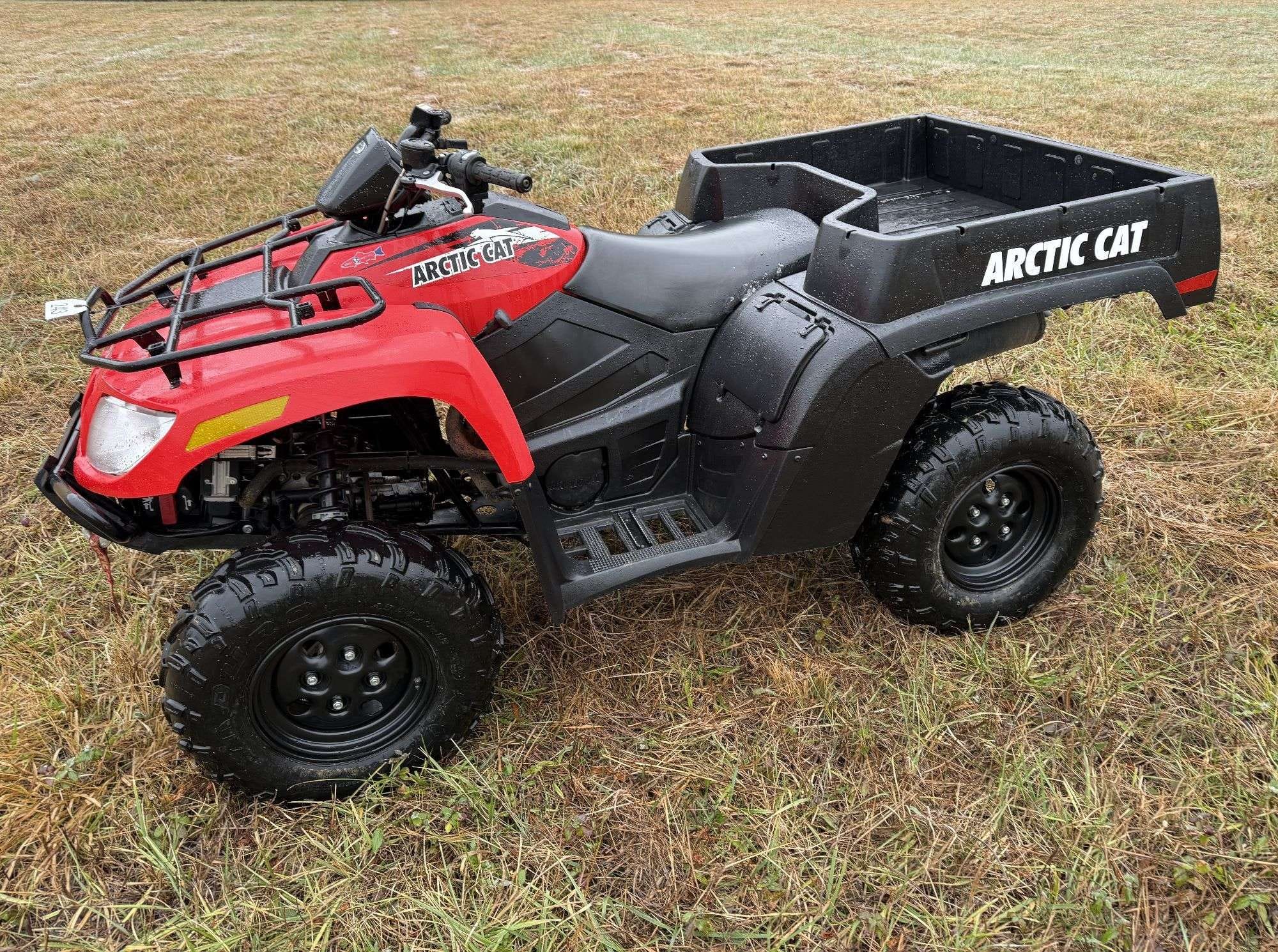 2014 Arctic Cat TBX700  Equipment Image0
