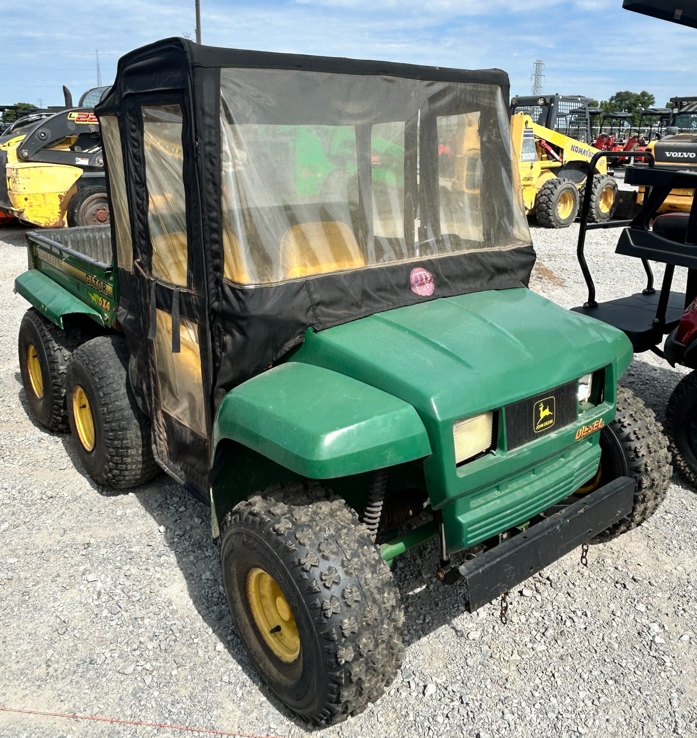 John Deere Gator 6x4 Equipment Image0