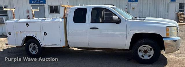 Image of Chevrolet 2500HD equipment image 3
