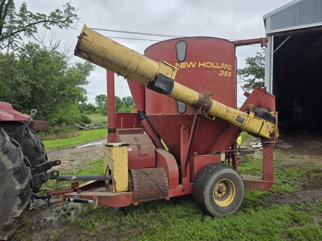 Image of New Holland 355 equipment image 1