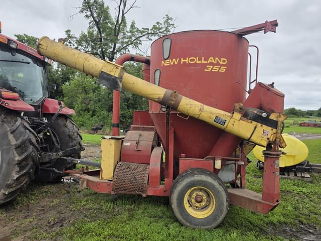 Image of New Holland 355 equipment image 2