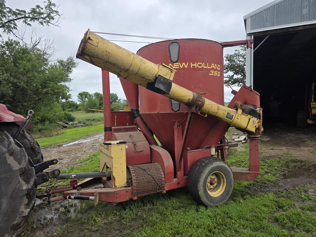 Image of New Holland 355 Primary image