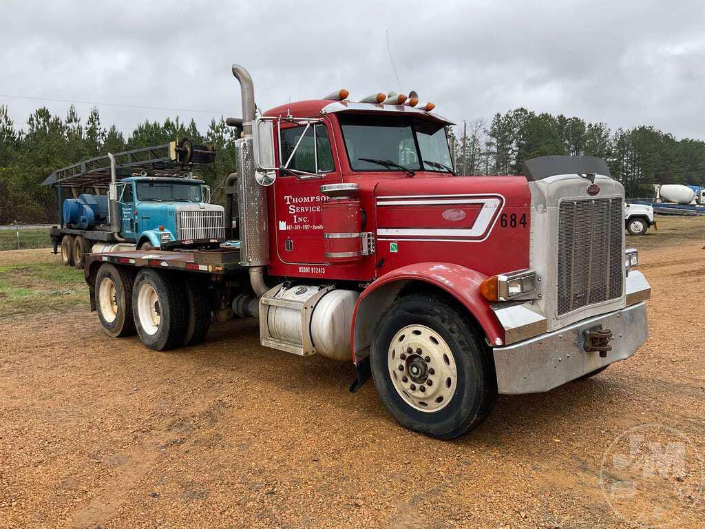 Main image Peterbilt 379
