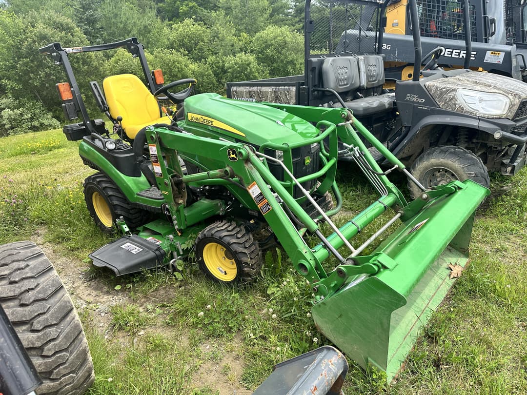 Image of John Deere 1025R Image 1