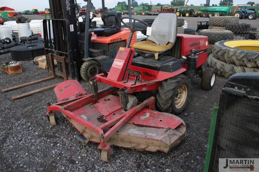 Main image Toro Groundsmaster 220-D