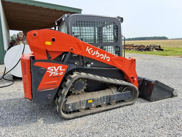 Image of Kubota SLV752 equipment image 2
