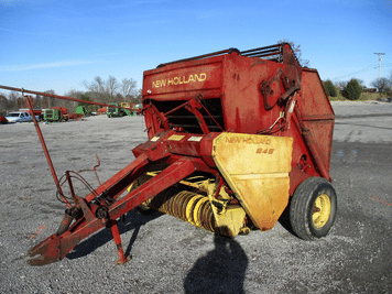 Main image New Holland 845